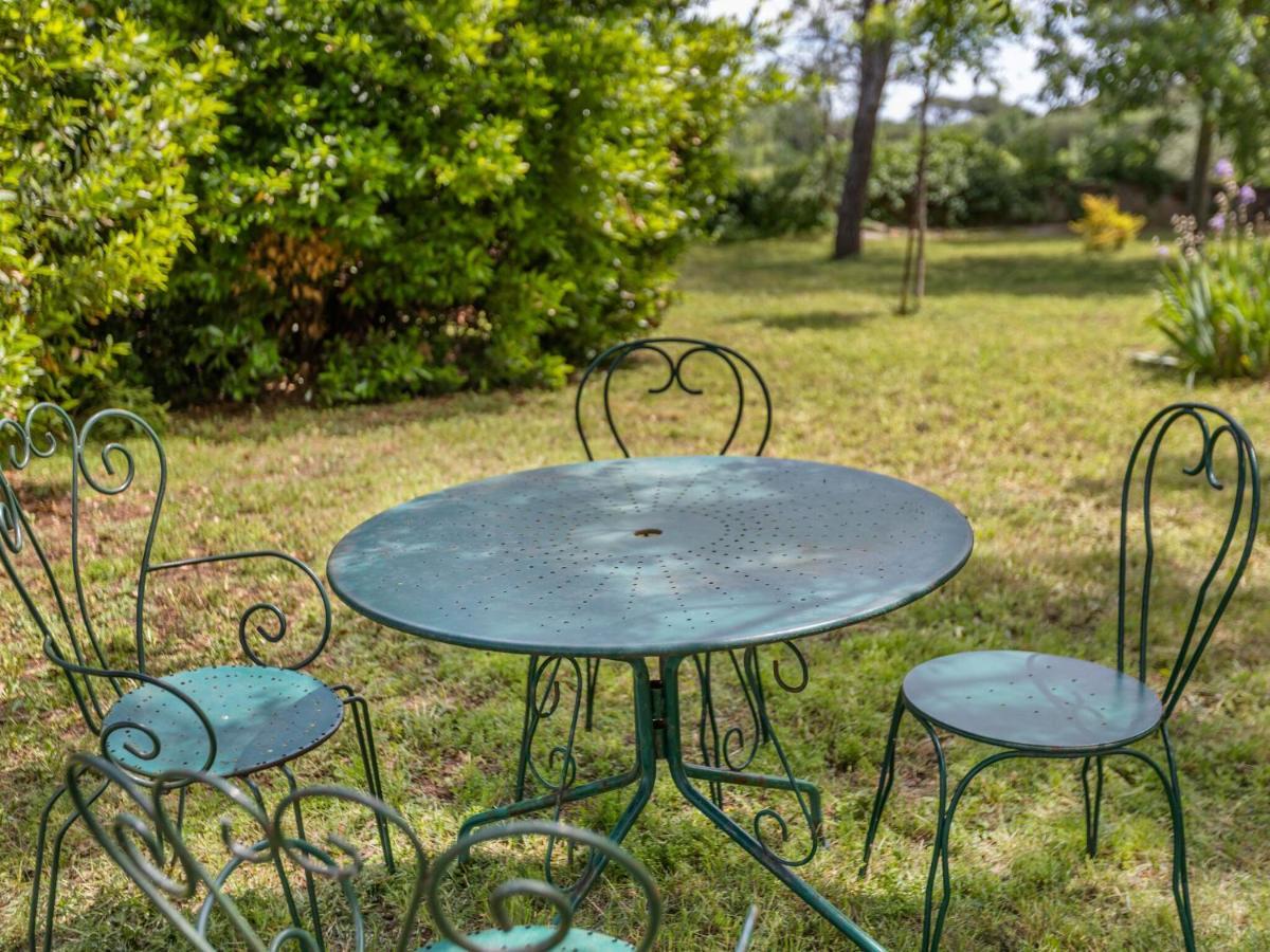 Apartamento Flat In A Beautiful Building With Pool Mèze Exterior foto